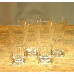 4 glasses. H 12,5 cm. NOK 200,-...