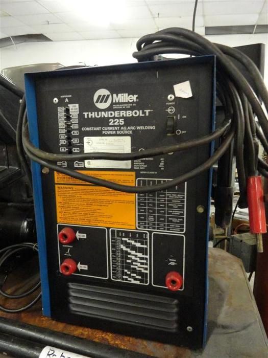Miller Thunderbolt 225 Welder
