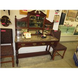 Victorian- Walnut wash stand - mirror backed