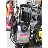Image 1 : Stanley pressure washer