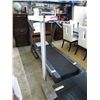 Image 1 : Medical style upright scale - Detecto