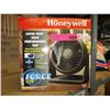 Image 1 : Honeywell table fan in box