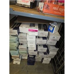Approx. 50 towel bars. In boxes, new