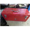 Image 1 : Metal tool box and contents