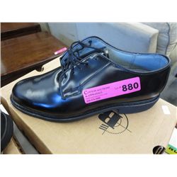 Pair of Bates Vibram size 13 Dress shoes
