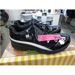 Marc Ecko Shoes