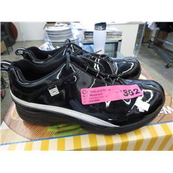 Marc Ecko Shoes