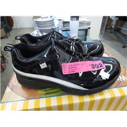 Marc Ecko Shoes