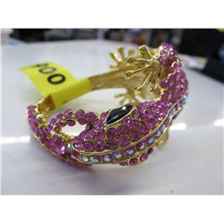 Ladies pink hand set crystal gecko bangle