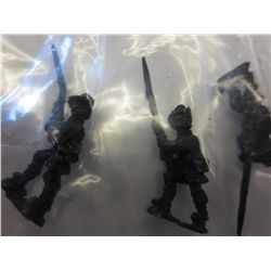 5 vintage lead Infantry toy soldiers