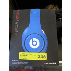 Isolation headphones - Blue