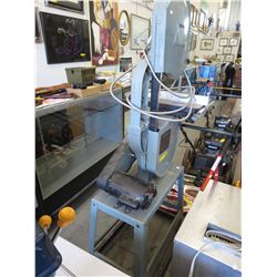 Delta band saw