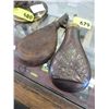 Image 1 : 2 Vintage powder flasks