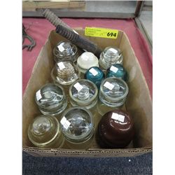 Approx. 14 vintage insulators