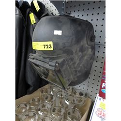 Welding helmet
