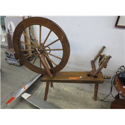 Vintage spinning wheel
