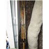 Image 1 : Expandable wooden clothes line