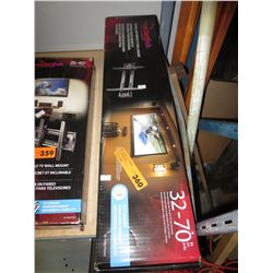 Low profile tilting T.V. wall mount 32-70"