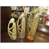 Image 1 : 3 Carved soapstone statues