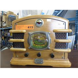 Wood mantle table top radio