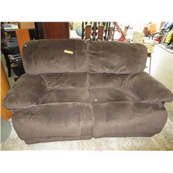 Reclining loveseat & sofa