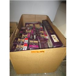 Case of approx 24 bathroom accessories