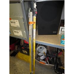 Level and 2 extension poles