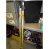 Image 1 : Level and 2 extension poles