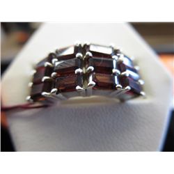 .925 silver ring with 12 faceted red stones