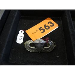 American Airborne jump pin - parachute & wing