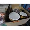 Image 1 : Box containing approx 150 CDs