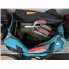 Image 1 : Makita tool duffel & grouting tools