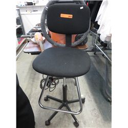 Hydraulic swivel office chair