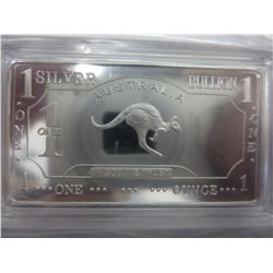 Australian kangaroo .999 silver clad bar in case