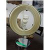 Image 2 : Vintage table lamp with collapsible shade
