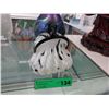 Image 1 : Glass purse vase