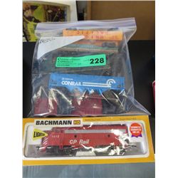 10 Model trains