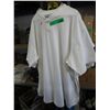Image 1 : Approx. 10 white t-shirts