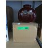 Image 1 : 3 glazed ceramic vases. 8" x 7"