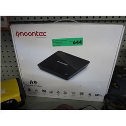 Noontec A9 smart TV box
