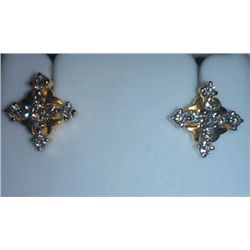 3.21g Earring Made of 18Kt Gold ,0.63 Ct Diamond