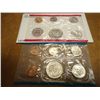 Image 2 : 1972 US MINT SET (UNC) P/D/S (WITH ENVELOPE)