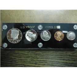 1988 US PROOF SET IN CAPITAL PLASTICS HOLDER