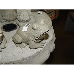 CONCRETE  - FROG