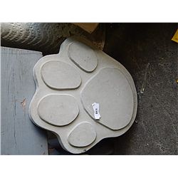 CONCRETE - PAW - MED