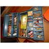 Image 1 : VINTAGE TACKLE BOX FULL OF TACKLE