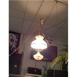 VINTAGE STYLE ELECTRIC SWAG LAMP