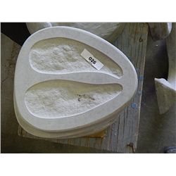 CONCRETE - HOOF - LARGE