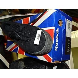 LADIES RUNNERS - SIZE - 8