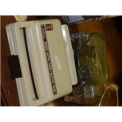 RETRO BELGIUM WAFFLE IRON FROM ESTATE